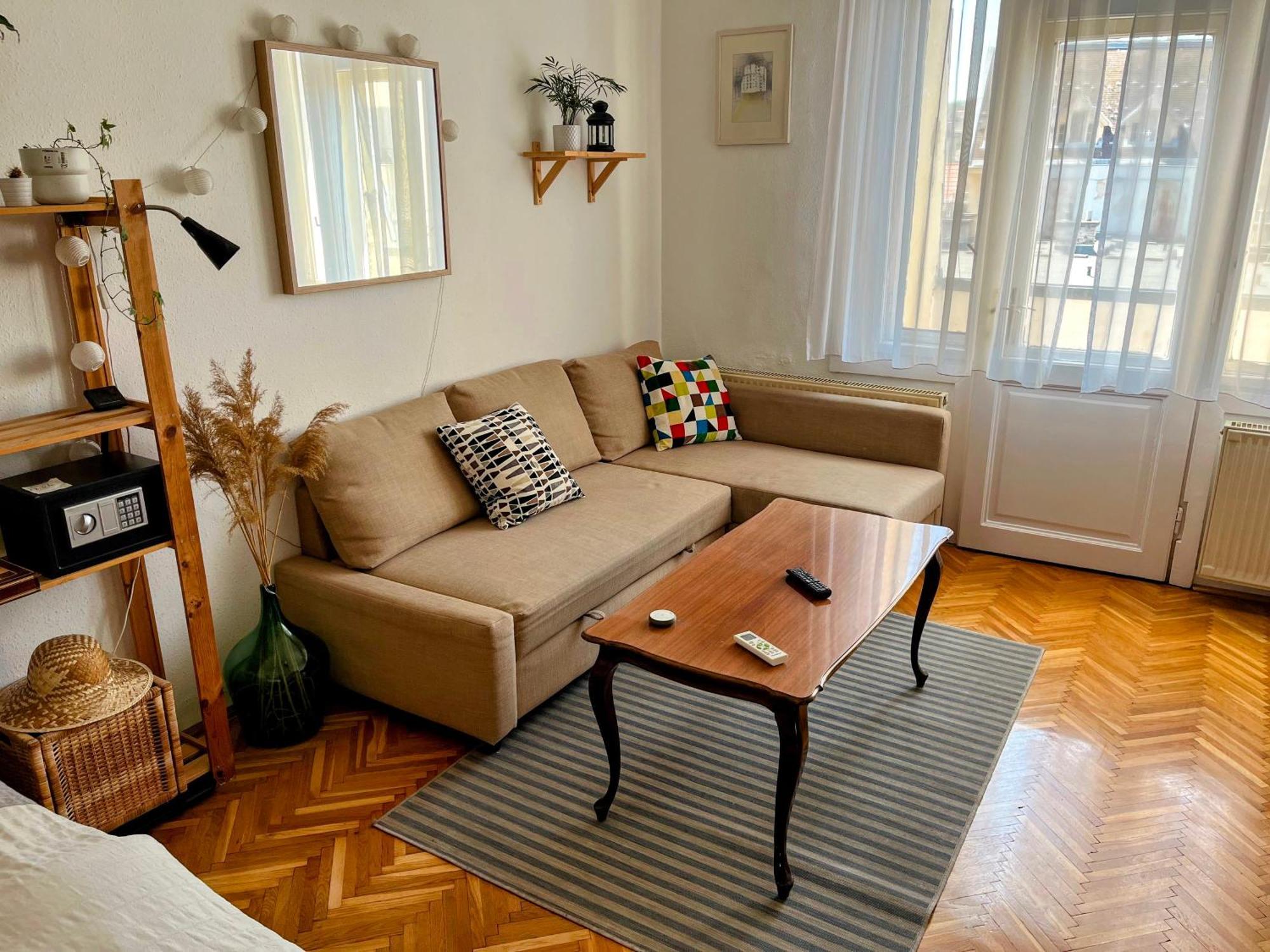 Domos Buda Castle Balcony Apartment Budapeste Exterior foto